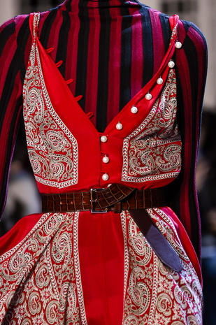 cintura-vita-alta-tendenza-dell-autunno-inverno-2016-2017_image_ini_620x465_downonly