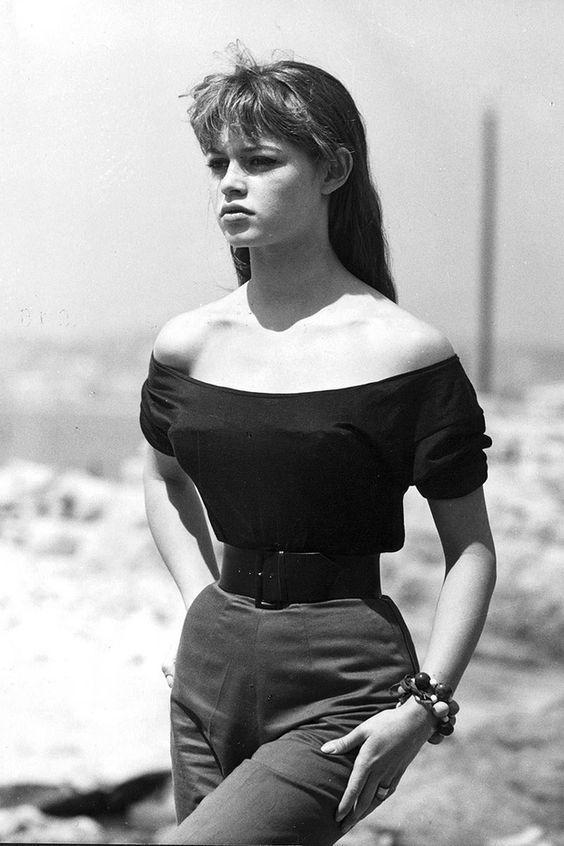 off-the-shoulder